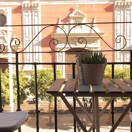 Panther Home Salvador Seville Exterior photo